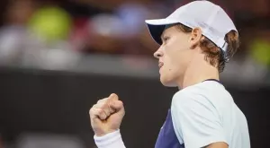 {{ otherArticle[0].article.title }}