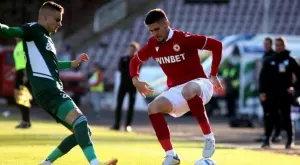 {{ otherArticle[0].article.title }}