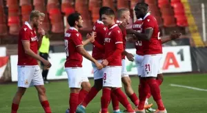 {{ otherArticle[0].article.title }}