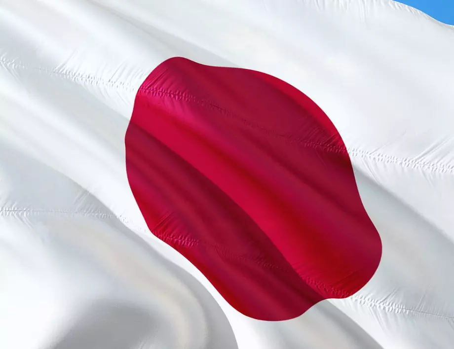 Япония започва да предоставя военна помощ на "сходно мислещи държави"
