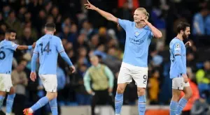 {{ otherArticle[0].article.title }}