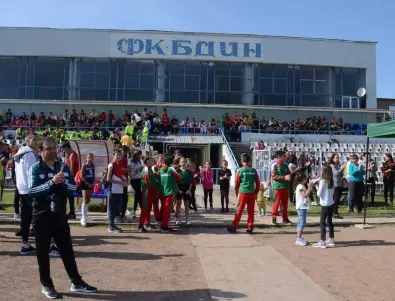 Панаир на спорта 2022 година популяризира активния начин на живот сред подрастващите във Видин (СНИМКИ)