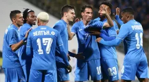 {{ otherArticle[0].article.title }}