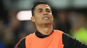 {{ otherArticle[0].article.title }}