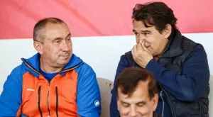 {{ otherArticle[0].article.title }}