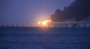 ВИДЕО: Унгарска ТВ приписа на фенове на Уигън, че са украинци, празнуващи взрива на Кримския мост