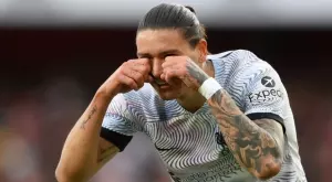 {{ otherArticle[0].article.title }}