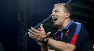 {{ otherArticle[0].article.title }}