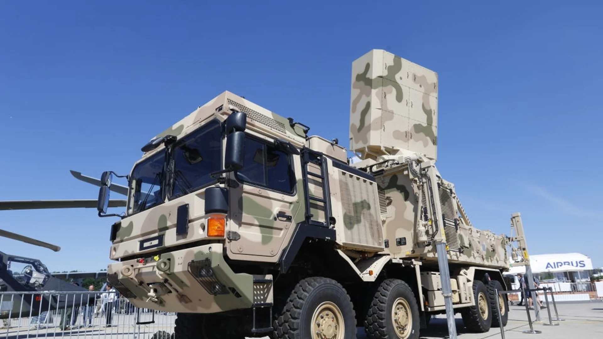 Цените на ракетите за западното ПВО на Украйна и защо С-400 е особено опасна