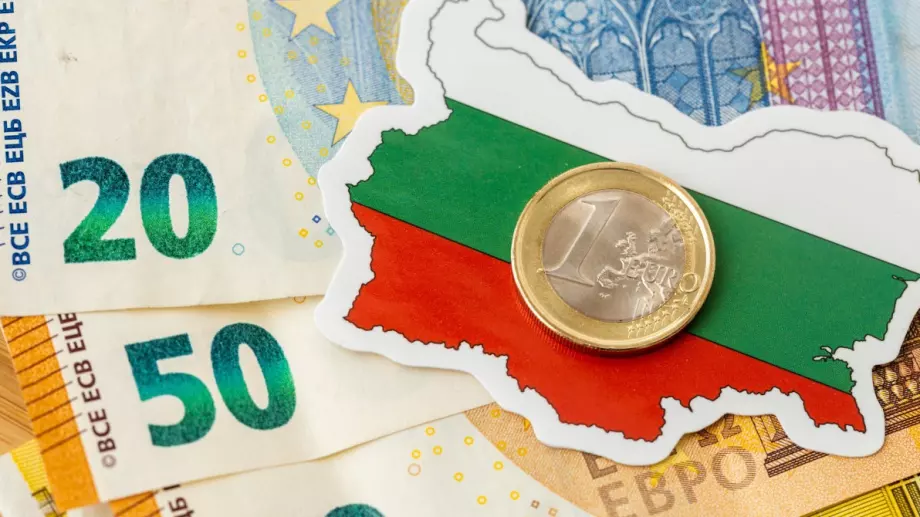 Експерти: Решението България да влезе в еврозоната е взето, още когато страната влезе във валутен борд