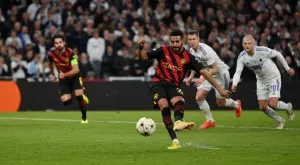 {{ otherArticle[0].article.title }}