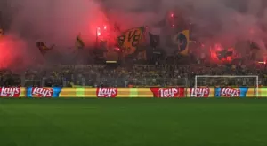 {{ otherArticle[0].article.title }}