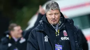 {{ otherArticle[0].article.title }}