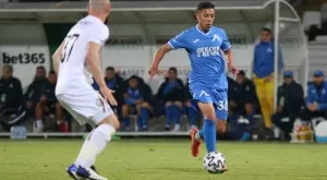 {{ otherArticle[0].article.title }}