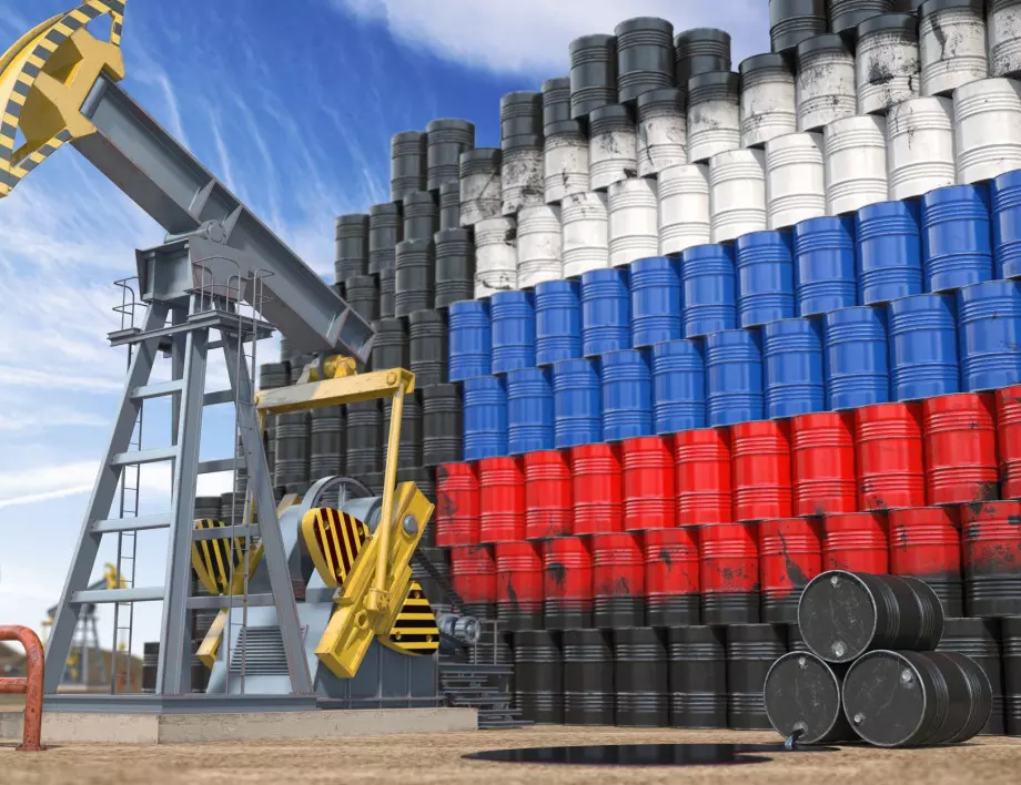 МФ: България не нарушава ограниченията, защото няма да прави реекспорт на суров руски нефт