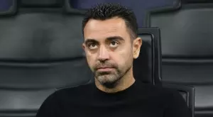 Шави впечатлен от Де Йонг: Той трябва да играе в центъра на полузащитата ни