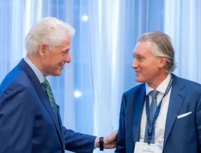 Кирил Домусчиев участва в климатичен форум по покана на Клинтън