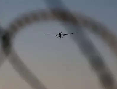 Москва на нокти: Пак атака с дрон, буря обърка кацането на самолети (ВИДЕО)