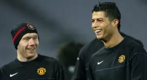 Пол Скоулс за Кристиано Роналдо: Трябва да благодари на съотборниците си за тези 700 гола