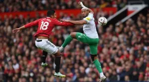 {{ otherArticle[0].article.title }}