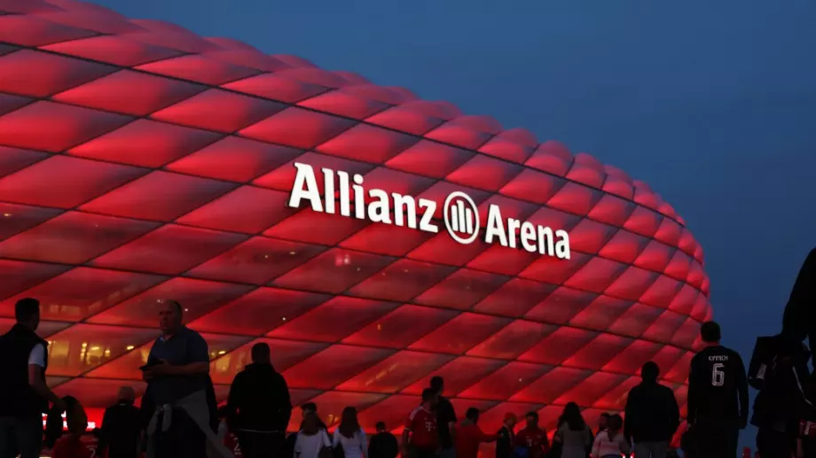 "Алианц Арена" и фенове под прицел: Заплаха от тероризъм уплаши полицията в Мюнхен