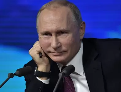 Годишният календар на Путин 2024: Нито една негова снимка от 2 години насам (ВИДЕО)