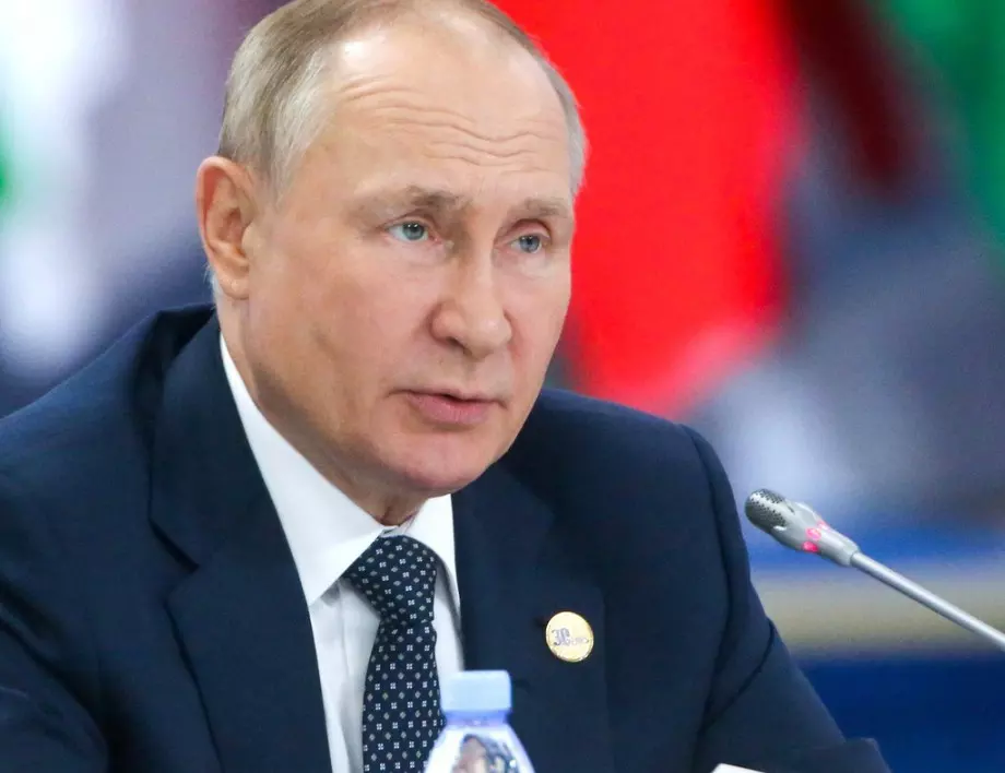 Москва остана без ток, министрите на среща с Путин седяха на тъмно в живо тв предаване (ВИДЕО)
