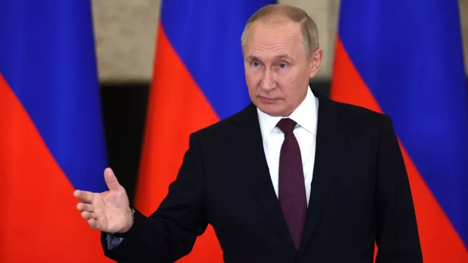 Владимир Путин даде руско гражданство на американски боксьор, който е губил от Кубрат Пулев