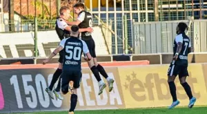 {{ otherArticle[0].article.title }}