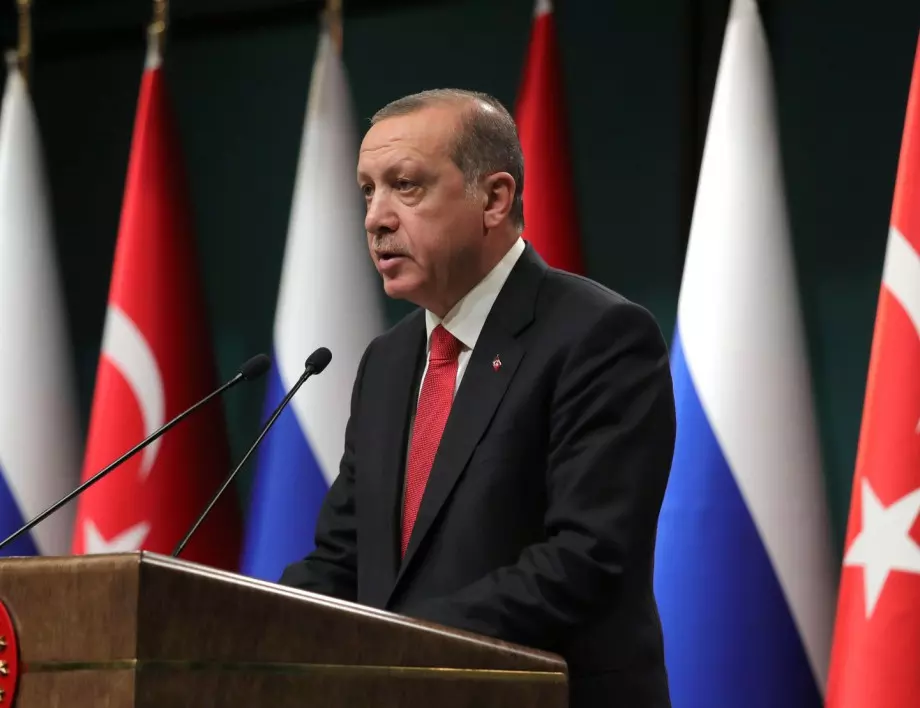 Ердоган потвърди: Зърнената сделка се удължава с още два месеца