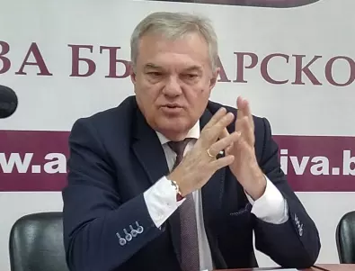 Румен Петков: Украйна вече е американска собственост