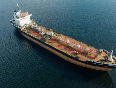 Заради руския петрол: Все повече прогнили танкери плават по моретата