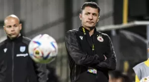 {{ otherArticle[0].article.title }}