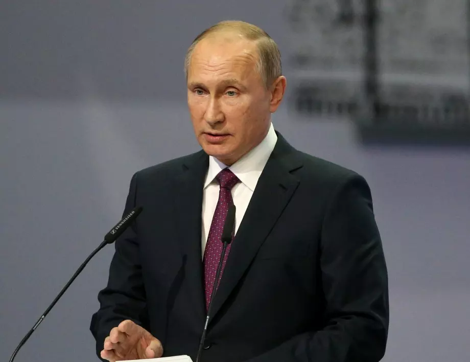 Путин забрани с указ износа на руски петрол към страните, наложили ценови таван