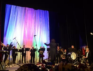 Градският духов оркестър във Видин отбеляза 60-годишнината си с грандиозен концерт