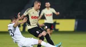 {{ otherArticle[0].article.title }}