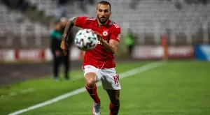 {{ otherArticle[0].article.title }}