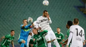 {{ otherArticle[0].article.title }}