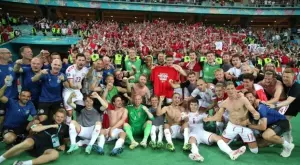 {{ otherArticle[0].article.title }}