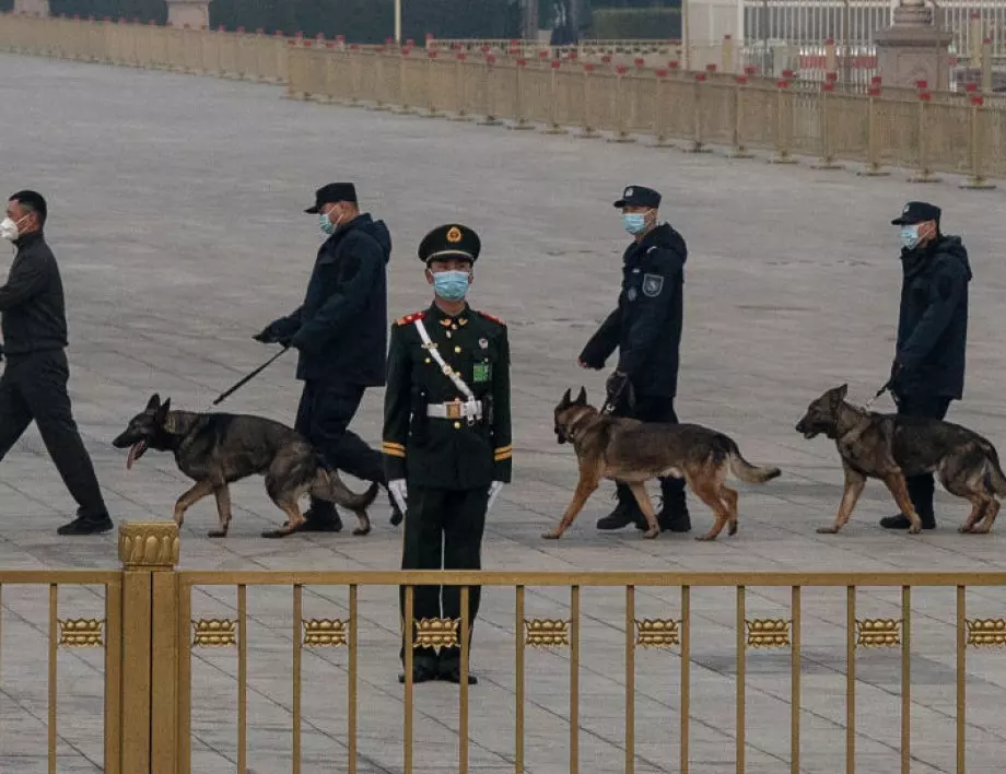 Китай си е открил незаконни полицейски участъци в  Нидерландия 
