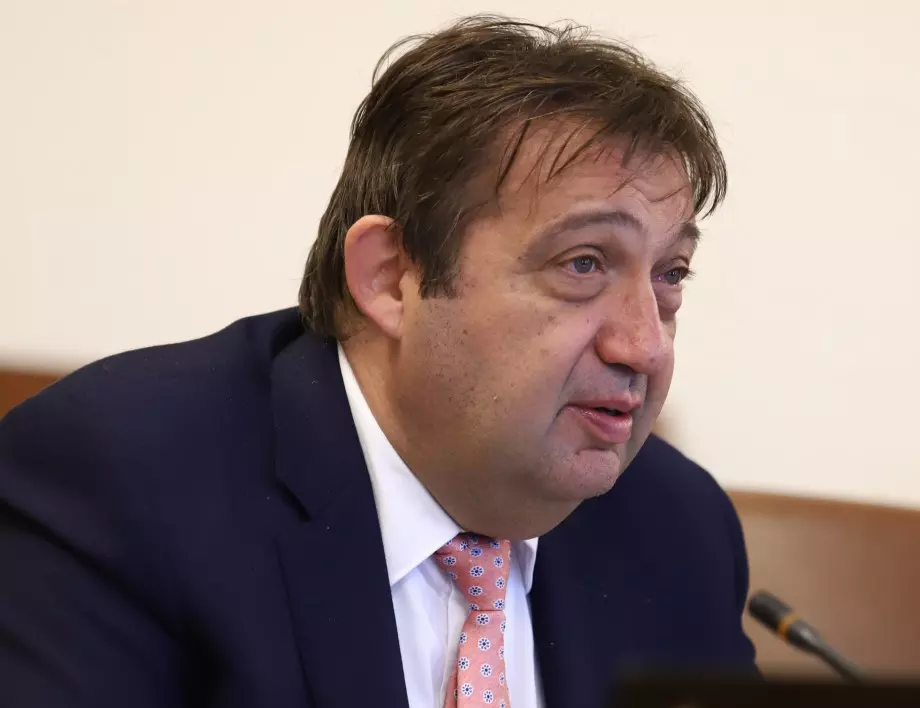 Шишков ще сезира прокуратурата за злоупотреби във ВиК сектора