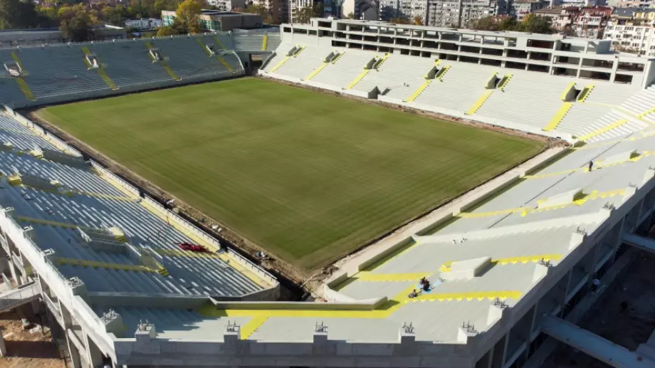 Пак спорове и неясноти около строителството на стадиона на Ботев Пловдив