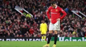 {{ otherArticle[0].article.title }}