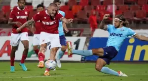 {{ otherArticle[0].article.title }}