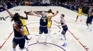 Лос Анджелис Лейкърс с четвърта поредна загуба, нанесена от Нъгетс, Никола Йокич блести