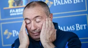 Мъри Стоилов не вижда проблем в Касай, а в натиска от клубовете и угодните съдии