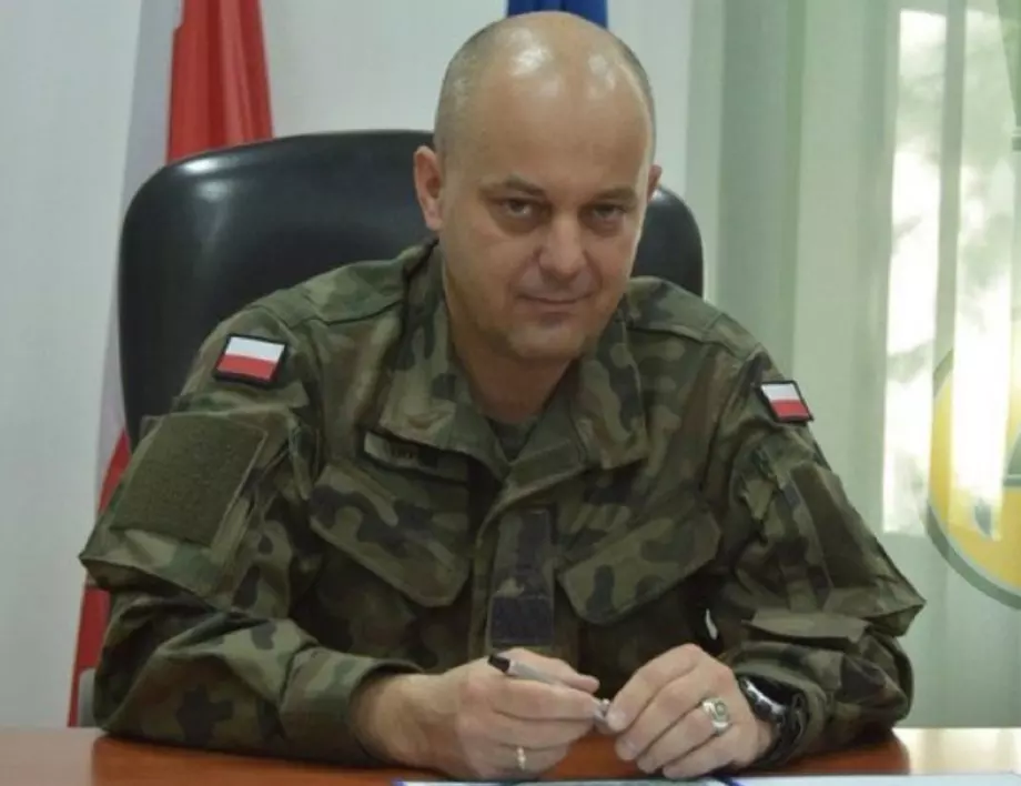 Полски генерал, служил в Афганистан, ще води мисията на ЕС за обучение на украинските войници