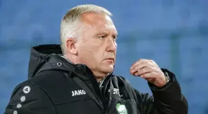 {{ otherArticle[0].article.title }}