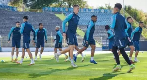 {{ otherArticle[0].article.title }}