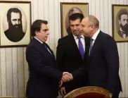 Безпрецедентно: Радев заплаши Асен Василев с вето върху бюджета